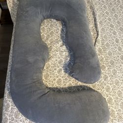 Pregnancy Pillow