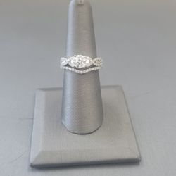 Real Diamond Engagement And Wedding Rings. 
