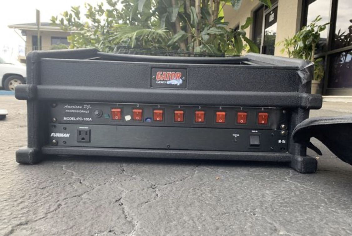 American DJ PC-100A 8-Switch Power Furman mx8 power conditioner GATOR CASES DJ equipment