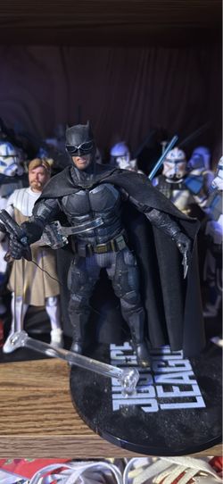 Batman mezco one 12