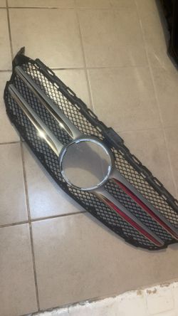 C300 W205 Bumper Grill