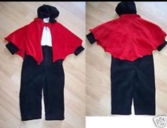 Old Navy Vampire Costume sz 2T