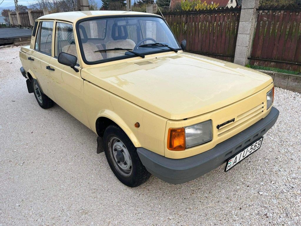 Wartburg 1.3 1 Owner Lada Trabant