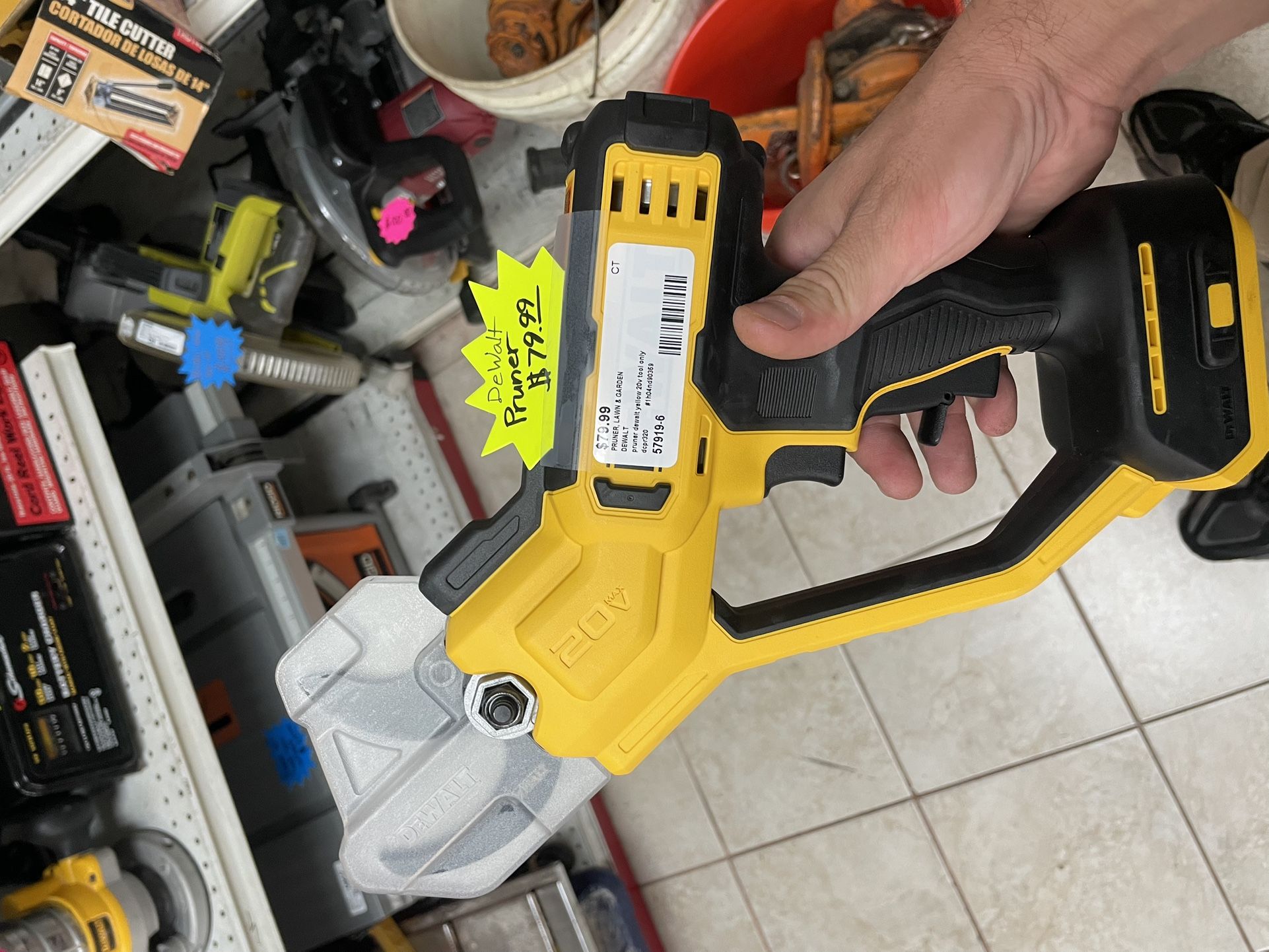 Dewalt Pruner 20v Tool Only