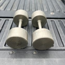 Pesas De 35 Libras Cada Una