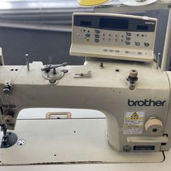 Brother S-7200C industrial sewing machine, 