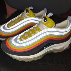 Air Max 97 (GS) BOYS SIZE 5y
