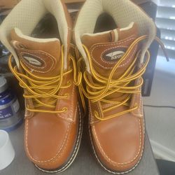 Avengers Work Boots  Size 7 Wide New