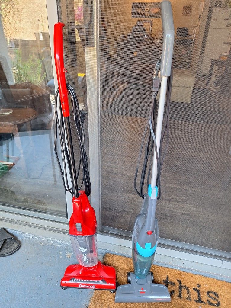 Dirt Devil/.Bissell 3 In 1 Bagless Vacuum
