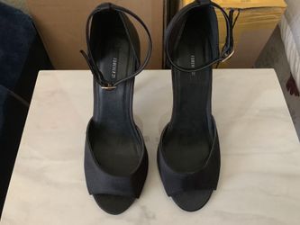 Size 6.5 Forever21 New 4inch High Heel Pumps NEVER USED!!