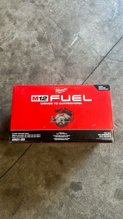 Milwaukee FUEL M12 Circular Saw 5-3/8