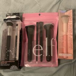 Makeup Brushes Brand New 