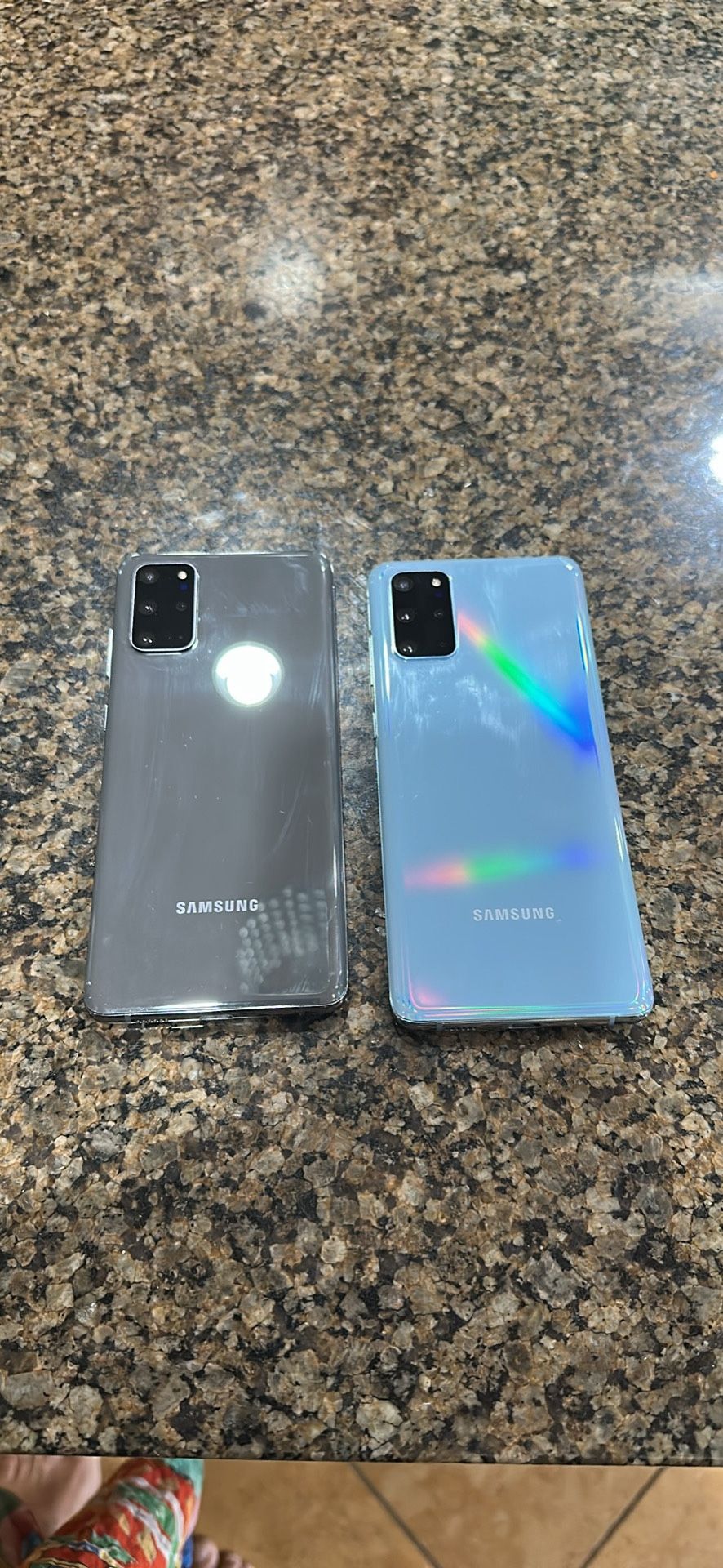 Samsung S20 plus factory unlocked