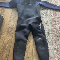 Wetsuit 