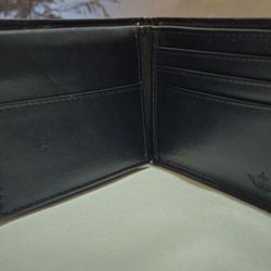 Dockers Men's Extra Capacity Leather Passcase Bifold Wallet