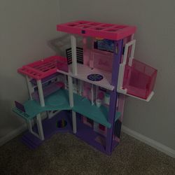 barbie doll house 