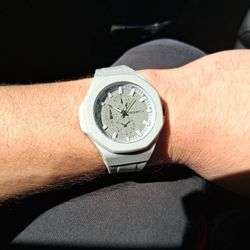 Rebirth Grey Watch. Reloj. 