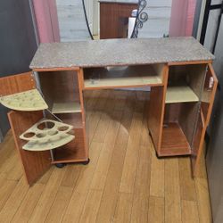 Nail Desk