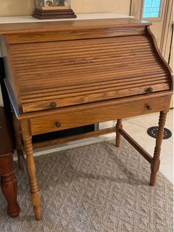 Roll top Desk