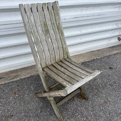 Wooden Slat Folding Patio Accent Chair! Sturdy.