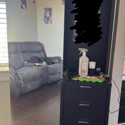 Salon/Barber Station