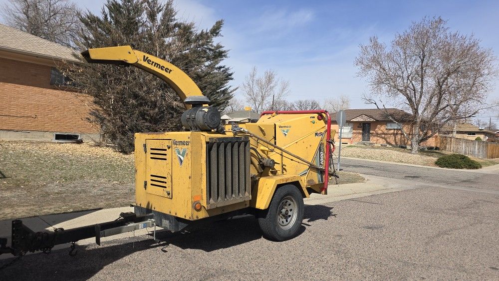 Vermeer BC100XL smary feed 2010