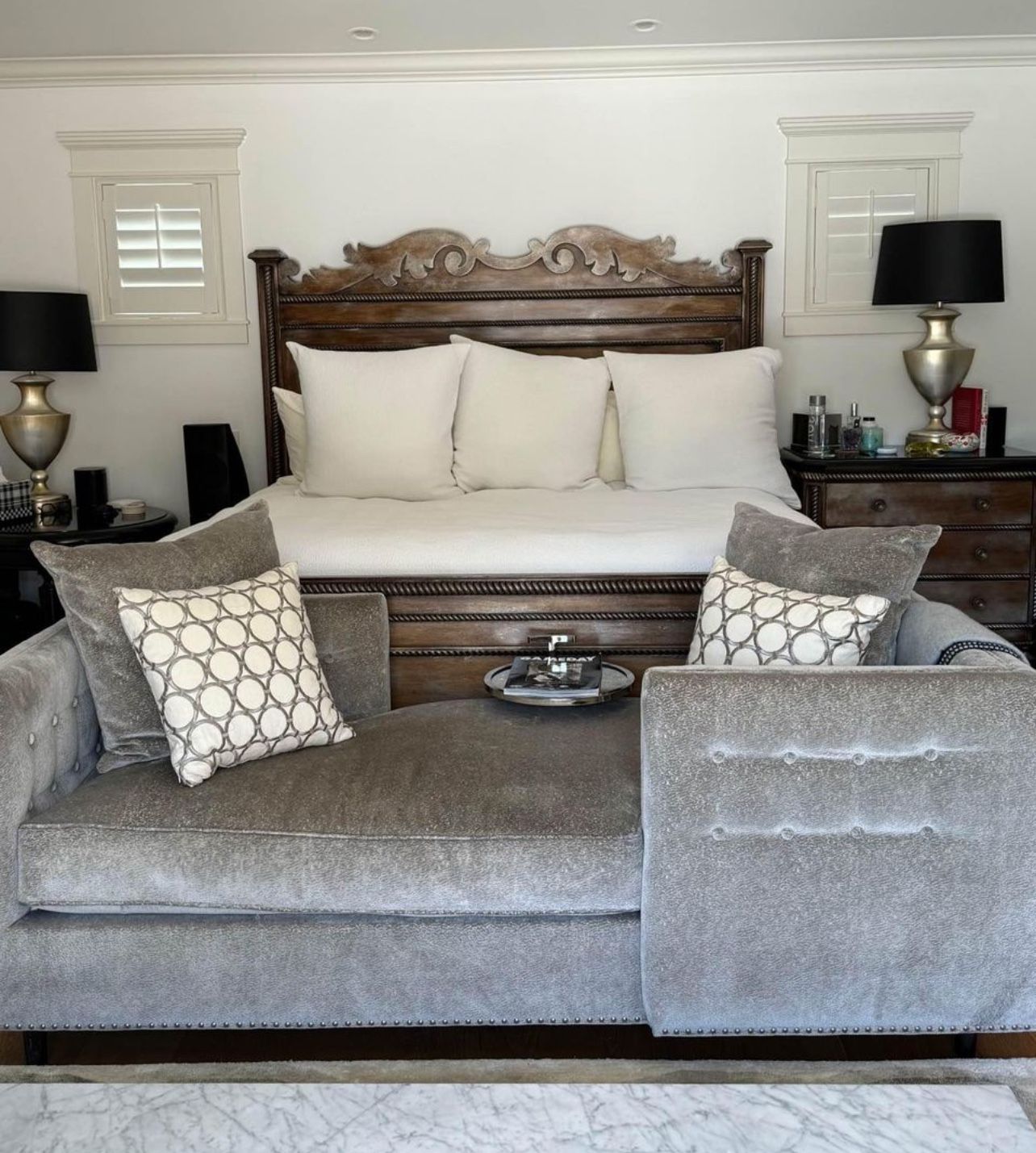 King Bed SWAIM Originally $9,000 must go $ 550 SWAIM