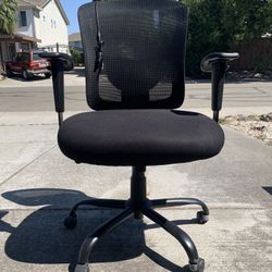 Big and Tall Office Chair 400lbs Wide Seat with Lumbar Support Adjustable Arms and Electric massage pad