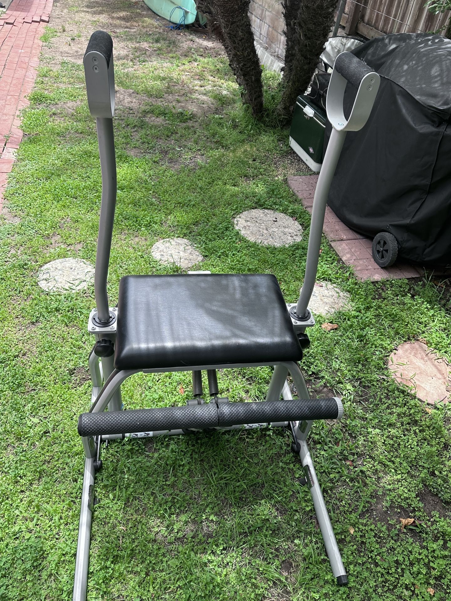 MVe Split Pedal Chair with Handles Peak Pilates Workout