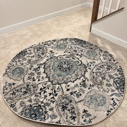 Round Rug