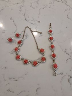 VINTAGE COLLECTION 1960'S MID CENTURY SARAH COVENTRY FASHION JEWELRY SET SEE DESCRIPTION