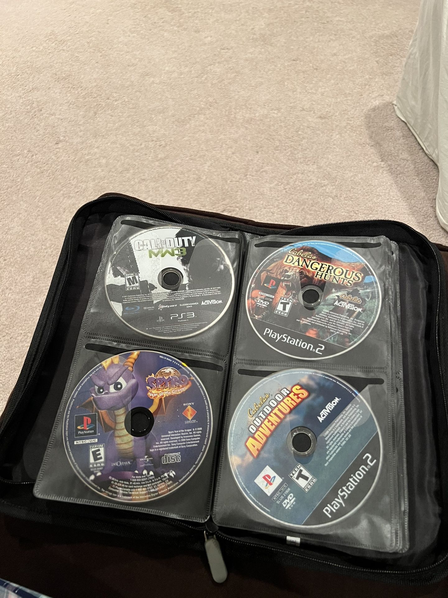 disc case of 40 playstation games!!
