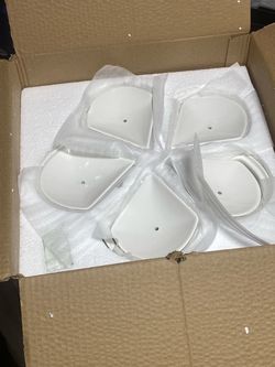Ceramic condiments divider