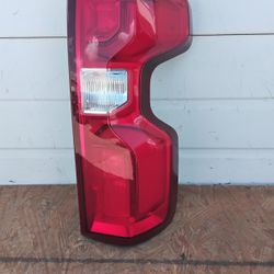 2019-2025 Chevy Silverado 1500 Rear Led Taillight 