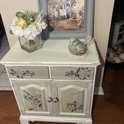 Ethan Allen  Microwave Stand 