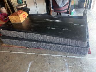 FREE...... king bed and 2 box springs.......Solid wood