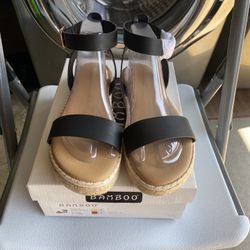 Woman’s Shoes