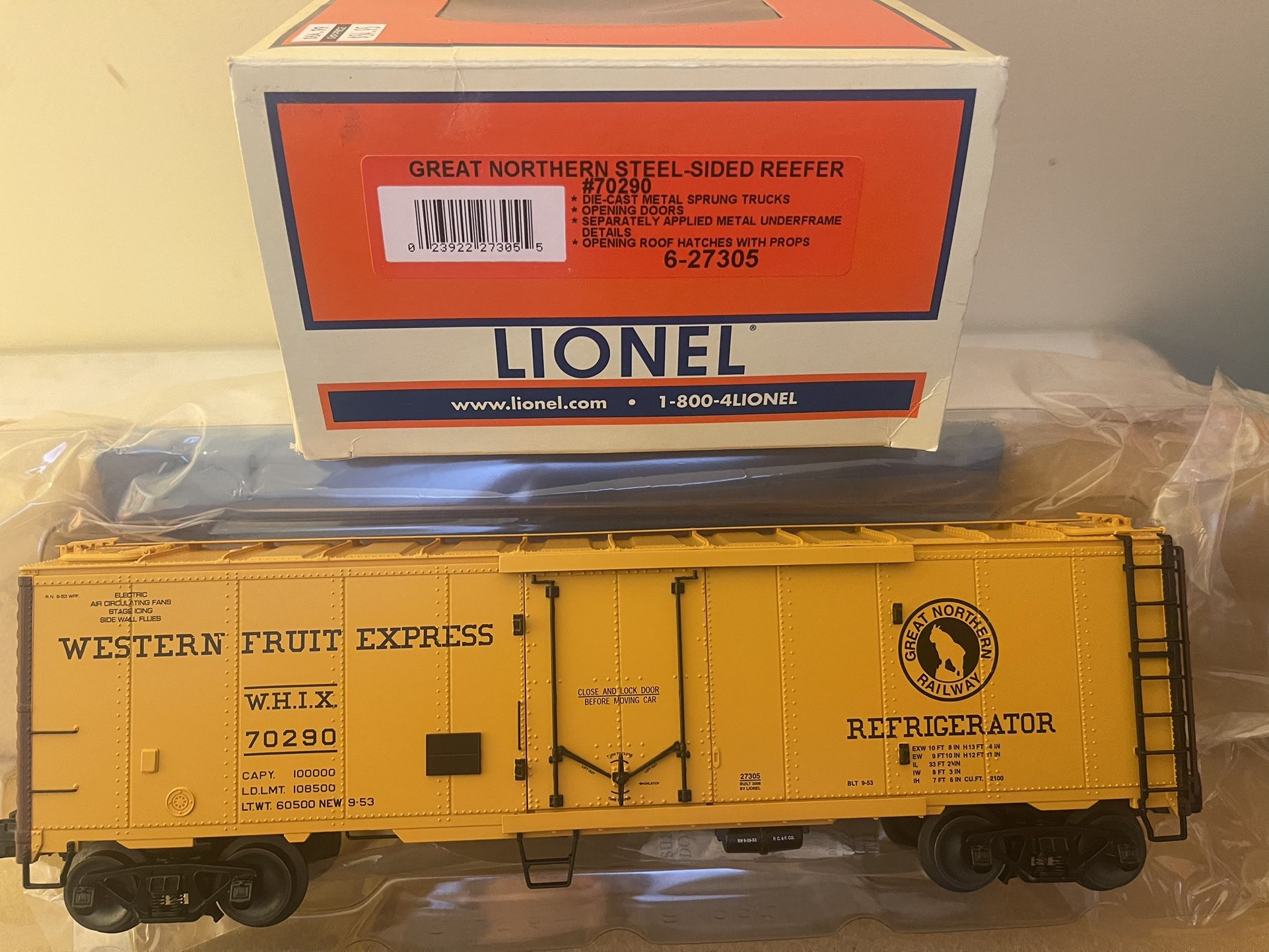 Lionel Train Cars #2. 25% Off