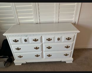 Full size bedroom set
