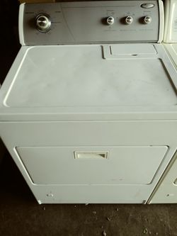 Whirlpool gas dryer works great heavy duty extra large capacity clean inside out