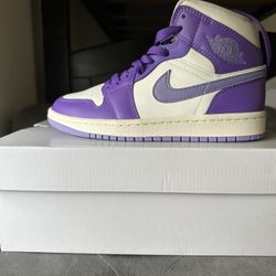 Wmns air Jordan 1 Mid Action grape/sky j l t purple 