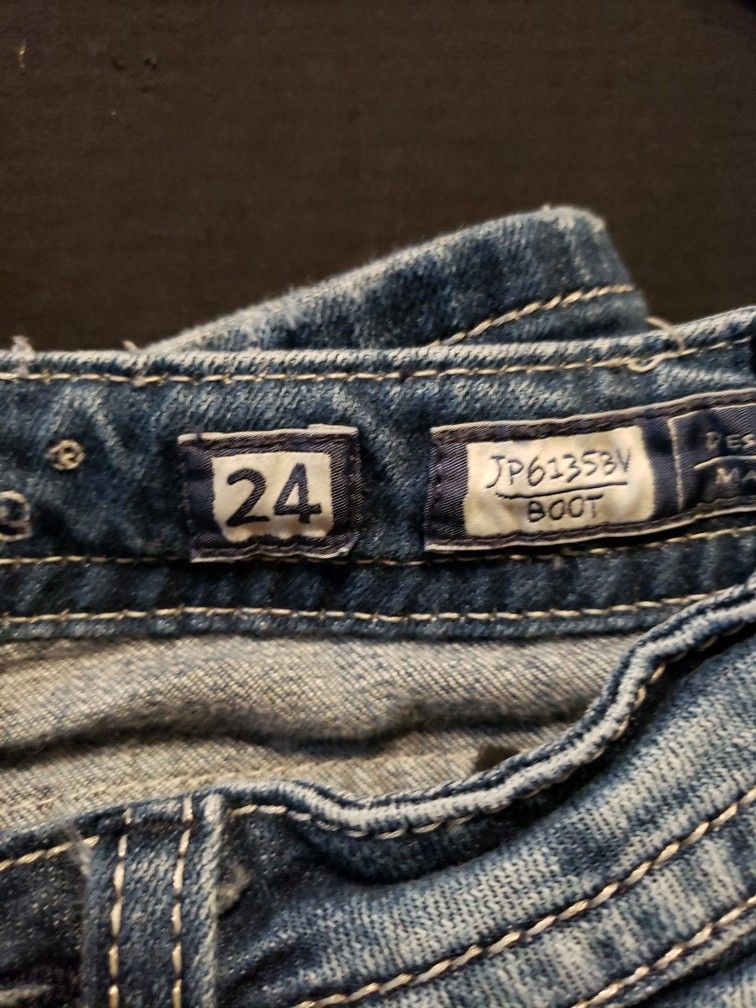 Jeans. I Only Reply Here
