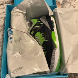 Doernbecher Jordan 3 Hugo Size 9.5,11,12