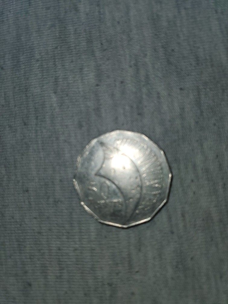 Australia 2000/ Elizabeth 11 50 CENTS