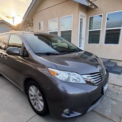 2011 Toyota Sienna