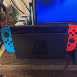 Nintendo Switch W/ 2 Games 