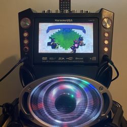 Nice, good sound and good condition KARAOKE USA