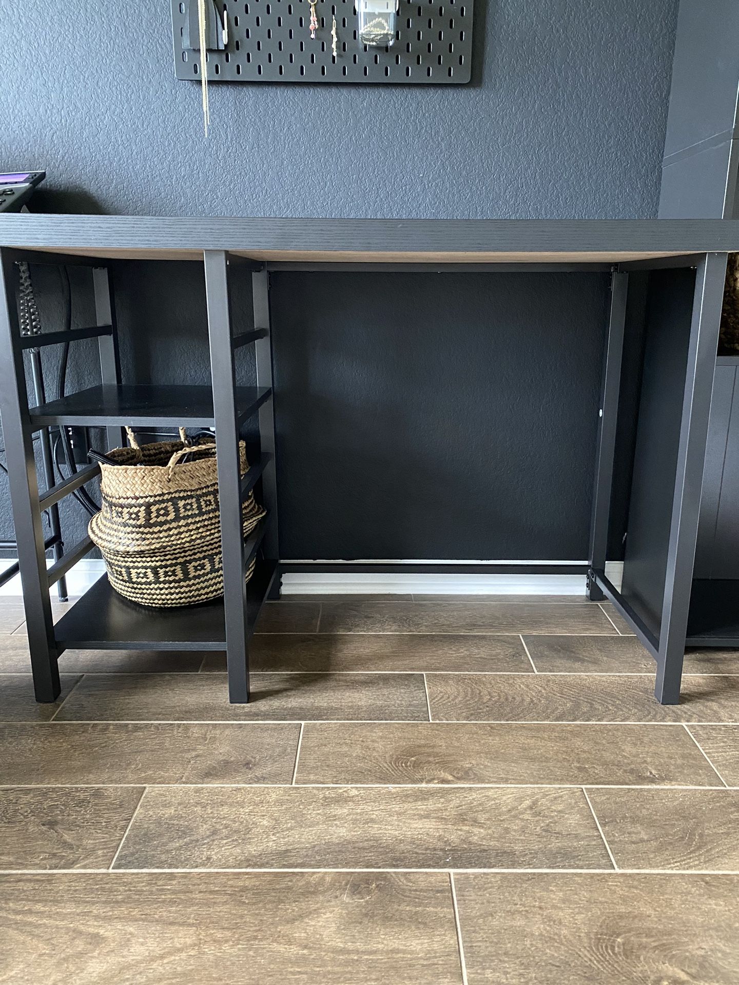 Room Essentials Storage Desk
