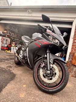 2017 Yamaha  Yzf R3