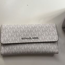 Michael Kors  Wallet